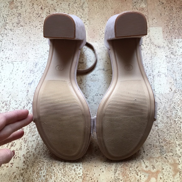 High heel sandals - Picture 2 of 3